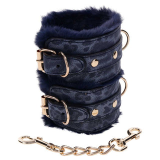 Sex & Mischief Cougar Fur Handcuffs