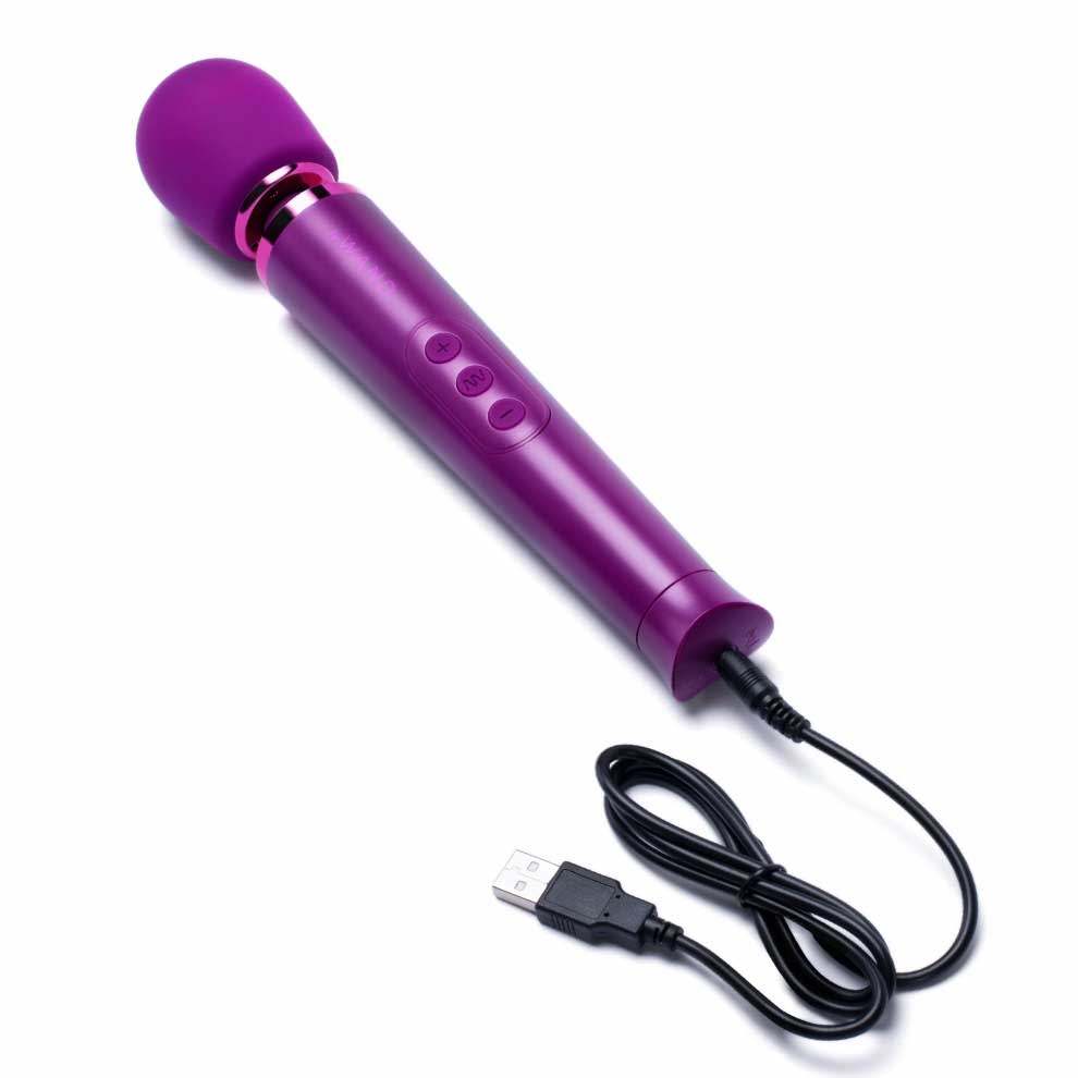 close-up of the charging of the le wand petite rechargeable massager lw-007chr dark cherry