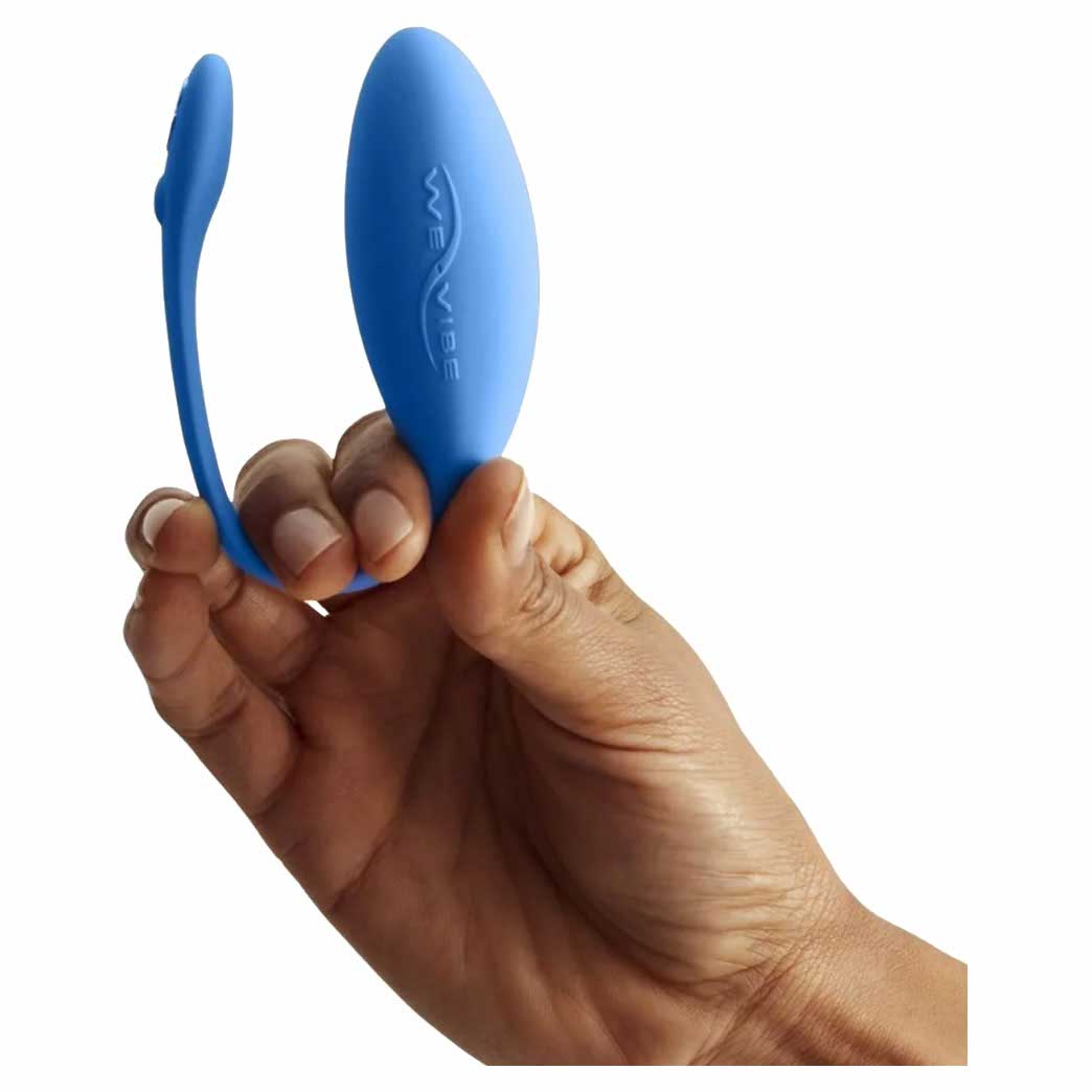 person holding the we-vibe jive wearable remote control g-spot vibrator we vibe wvsnjvsg5 blue